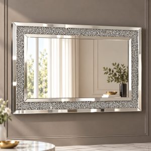 Espejo Múnich rectangular con marco plateado con textura decorativa y contorno de líneas rectas